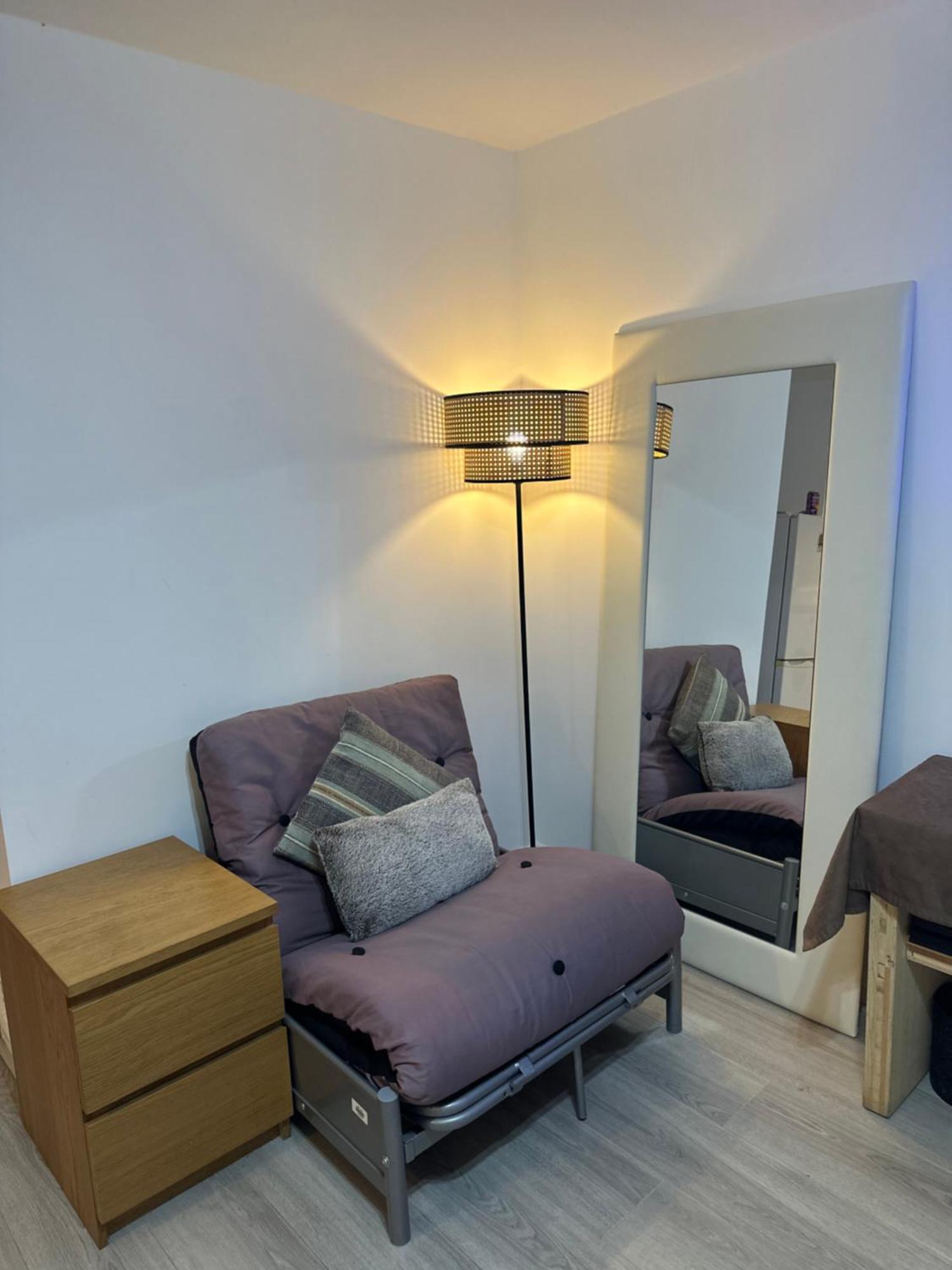 Stylish Studio Flat - Watford Junction - Harry Potter מראה חיצוני תמונה